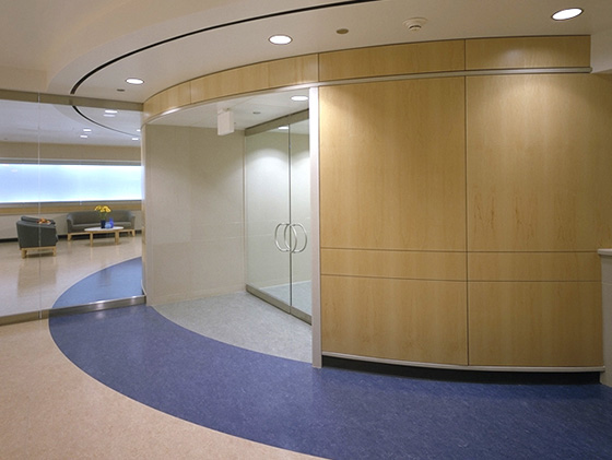 格林雅防火板裝修的醫院室內掛墻