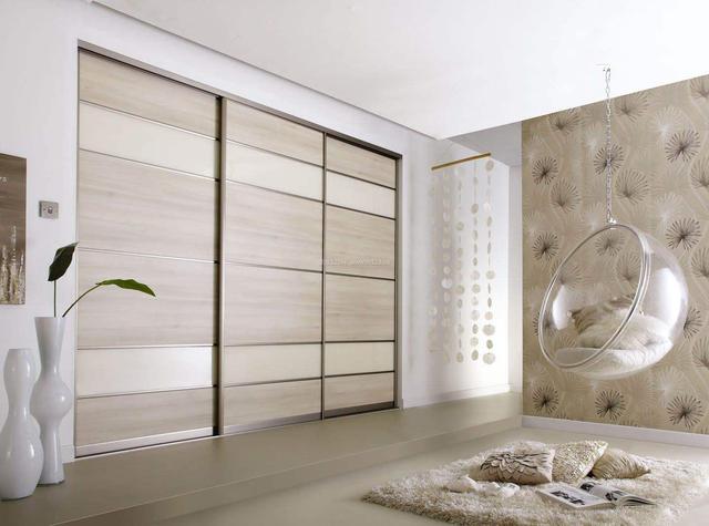 木工打衣柜和定制衣柜改選那個？